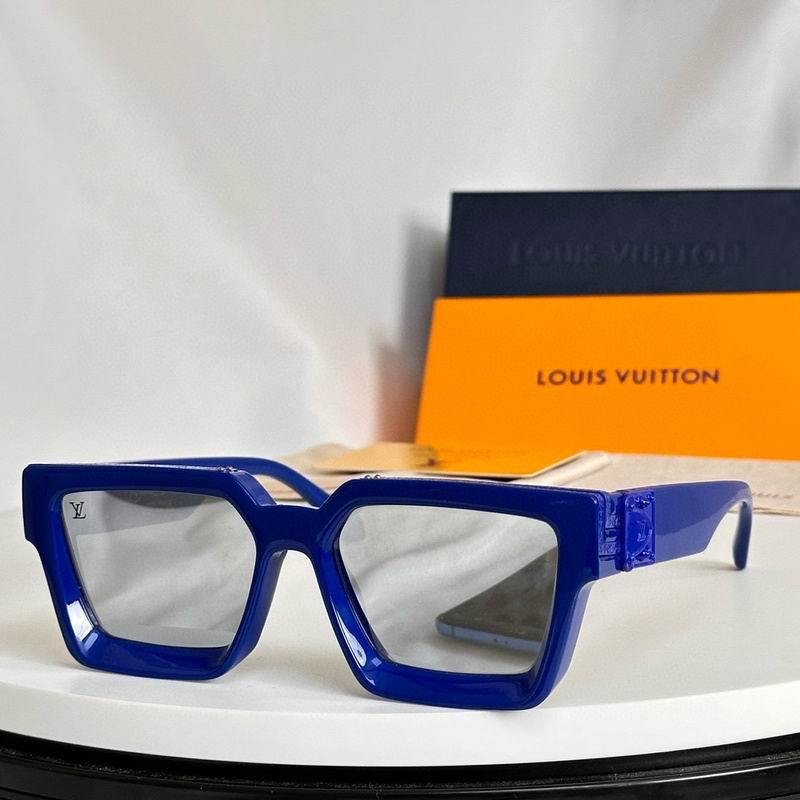 LV Sunglasses 257